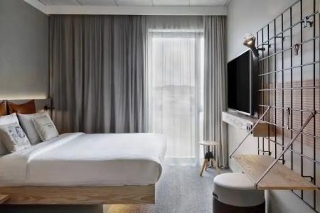 Moxy Kaunas Center - 2