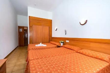 Santa Susanna Skyline Apartment - 3