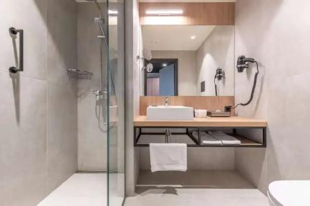 Park Inn by Radisson Vilnius Airport & Business Centre - 118