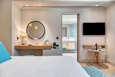 Vathi Cove Luxury Resort & Spa - 3