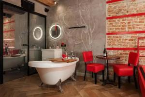 Masoch. Hotel & Cafe, Lvov