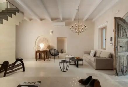 Sutor Chic Manor - 15