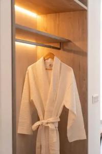 Mirablue Luxury Residences - 204