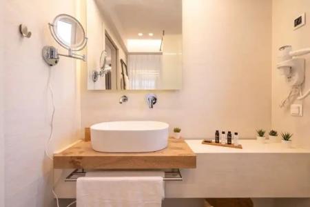 Mirablue Luxury Residences - 153