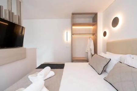 Mirablue Luxury Residences - 309