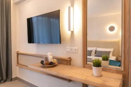 Mirablue Luxury Residences - 136