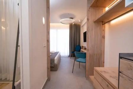 Mirablue Luxury Residences - 108