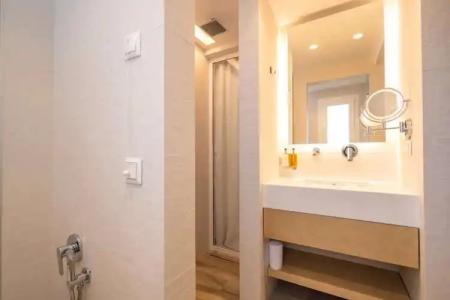 Mirablue Luxury Residences - 123