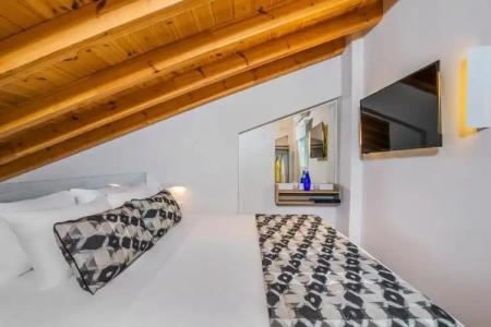 Mirablue Luxury Residences - 376