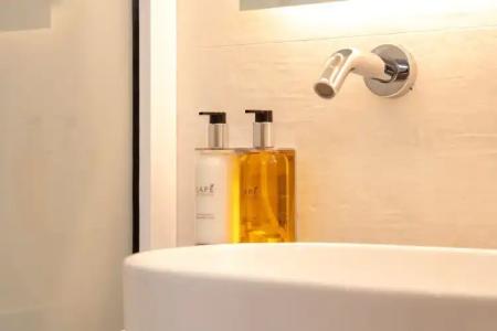 Mirablue Luxury Residences - 328