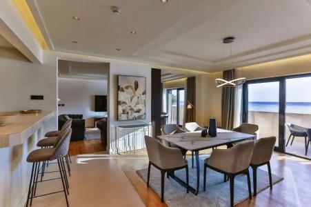 California by Aycon - 228