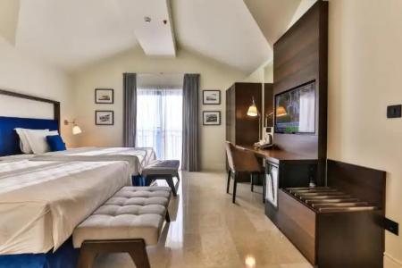 California by Aycon - 195