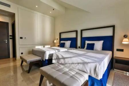 California by Aycon - 13