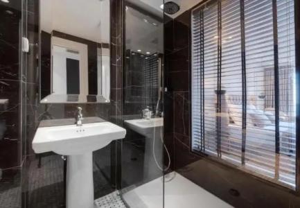 Vivid Blue Serenity Resort - 37