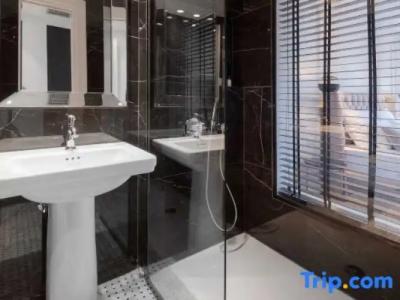 Vivid Blue Serenity Resort - 69