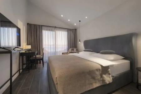 Vivid Blue Serenity Resort - 26