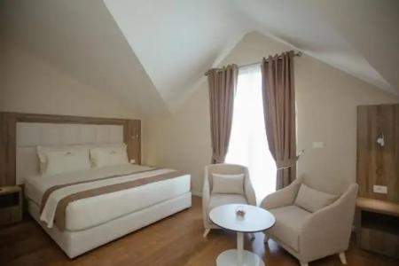 Kompleksi Exalco Al - 0