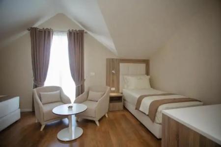 Kompleksi Exalco Al - 35