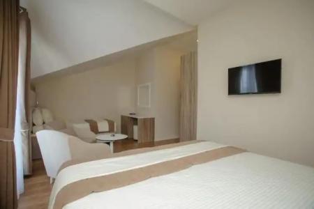 Kompleksi Exalco Al - 36