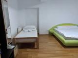 Single Room with Shared Bathroom