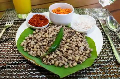 OYO 339 Chandiv - 8
