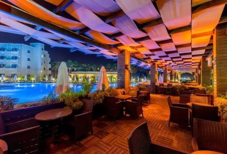 VUNI PALACE LUXURY RESORT & Beach Club & Casino - 18