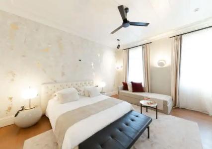 Castellano & Suites - 70