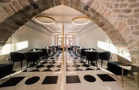 Castellano & Suites - 13