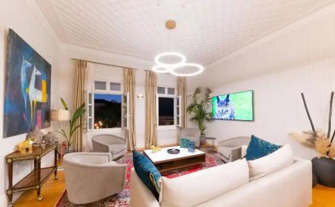 Castellano & Suites - 146