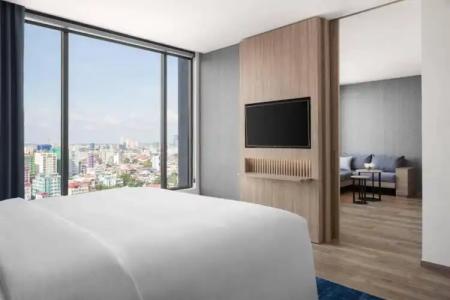 Courtyard by Marriott Phnom Penh - 62