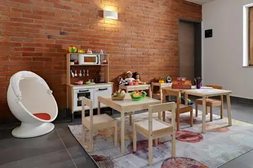 Adalbert Szent Tamás ház - 30