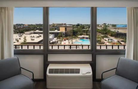 Wyndham I-Drive Avanti Resort & Conference Center - 7