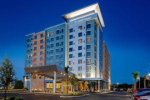Hyatt House Across from Universal Orlando Resort, Orlando