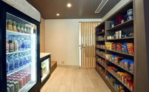 Holiday Inn Express & Suites ORLANDO SOUTHEAST by IHG - 12