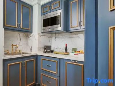 Per La, Autograph Collection - 158