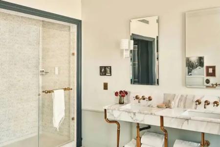 Per La, Autograph Collection - 149