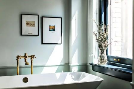 Per La, Autograph Collection - 17