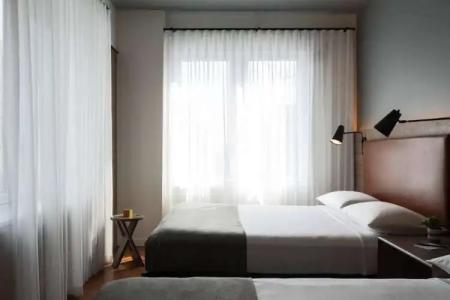 Moxy NYC Downtown - 37