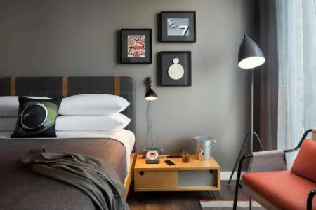 Moxy San Diego Downtown/Gaslamp Quarter - 3