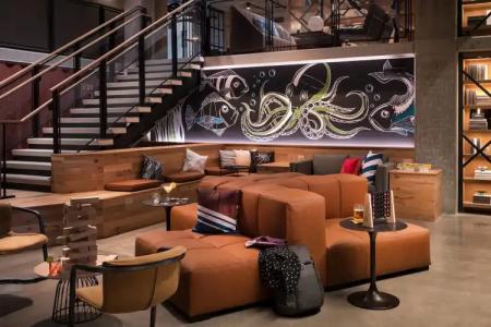 Moxy San Diego Downtown/Gaslamp Quarter - 1