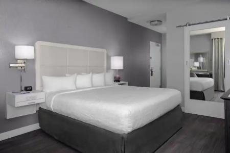 Hampton Inn Miami Beach - Mid Beach - 4