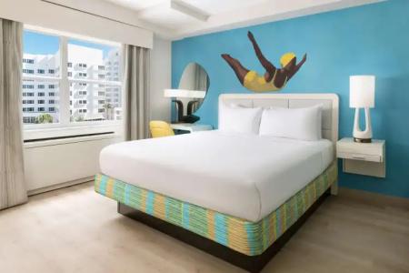 Continental Miami Beach, Tapestry Collection by Hilton - 7