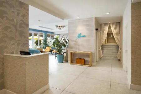 Continental Miami Beach, Tapestry Collection by Hilton - 1