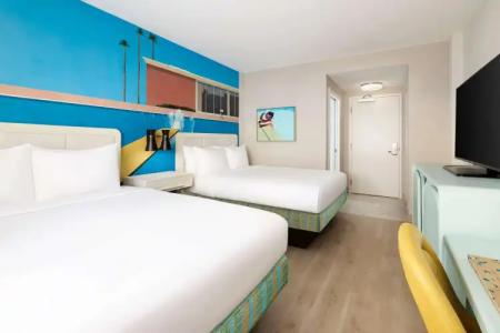 Continental Miami Beach, Tapestry Collection by Hilton - 5