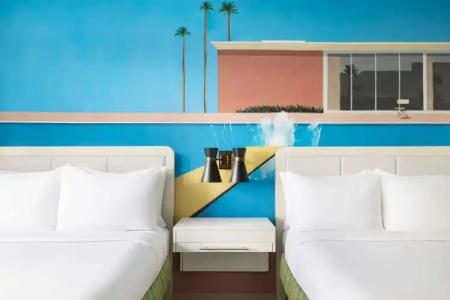 Continental Miami Beach, Tapestry Collection by Hilton - 15