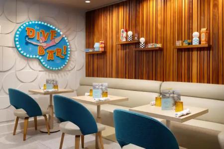 Continental Miami Beach, Tapestry Collection by Hilton - 26