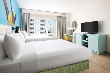 Continental Miami Beach, Tapestry Collection by Hilton - 14