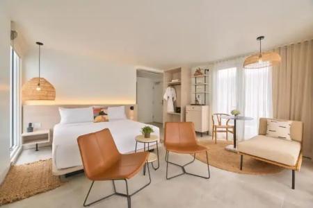 Greystone - Adults Only - 37