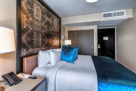 Venezia by at Mine Hospitality - 50