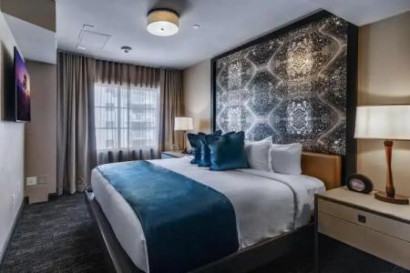 Venezia by at Mine Hospitality - 3